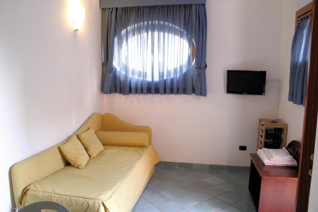 Hotel Locanda Dei Trecento Sapri Bilik gambar