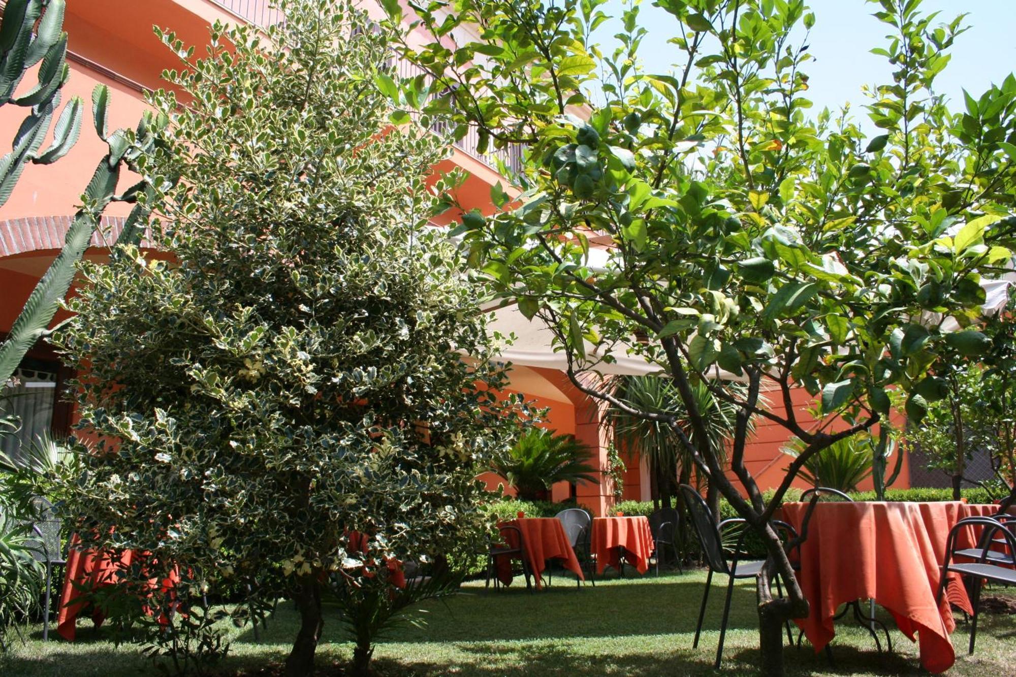 Hotel Locanda Dei Trecento Sapri Luaran gambar